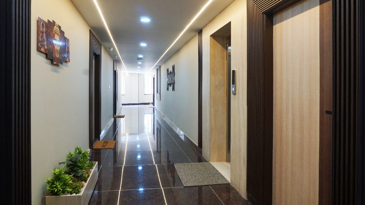 Elite Suite Passage - Kodali Guest Suites